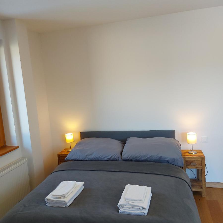 Studio Apartman 22, Rezidence Javor Железна-Руда Экстерьер фото